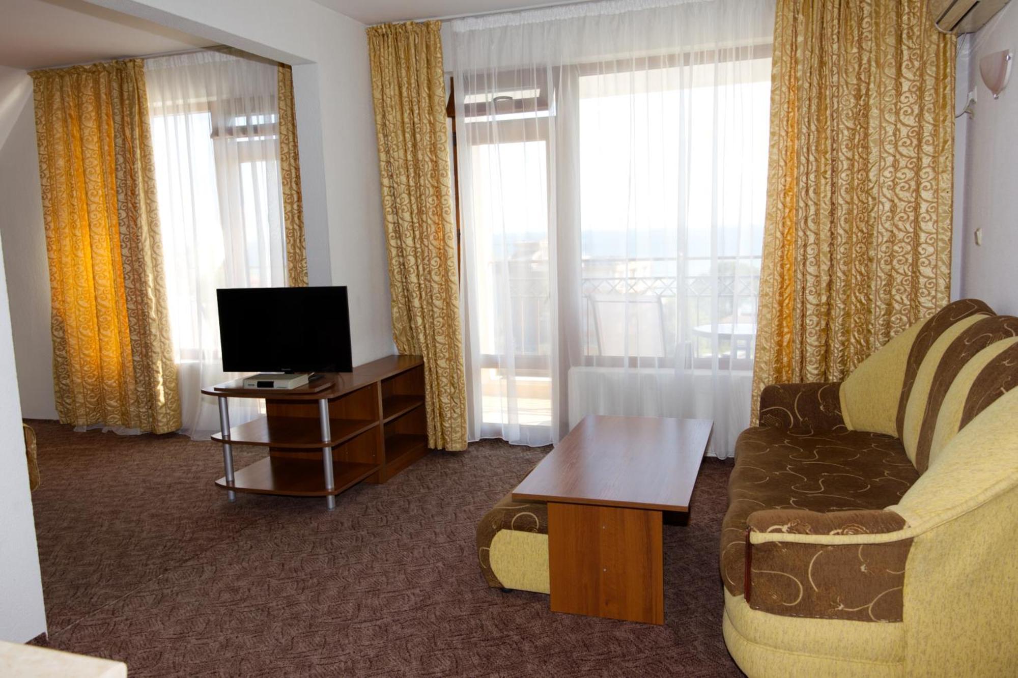 Hotel Genada Свети-Влас Экстерьер фото