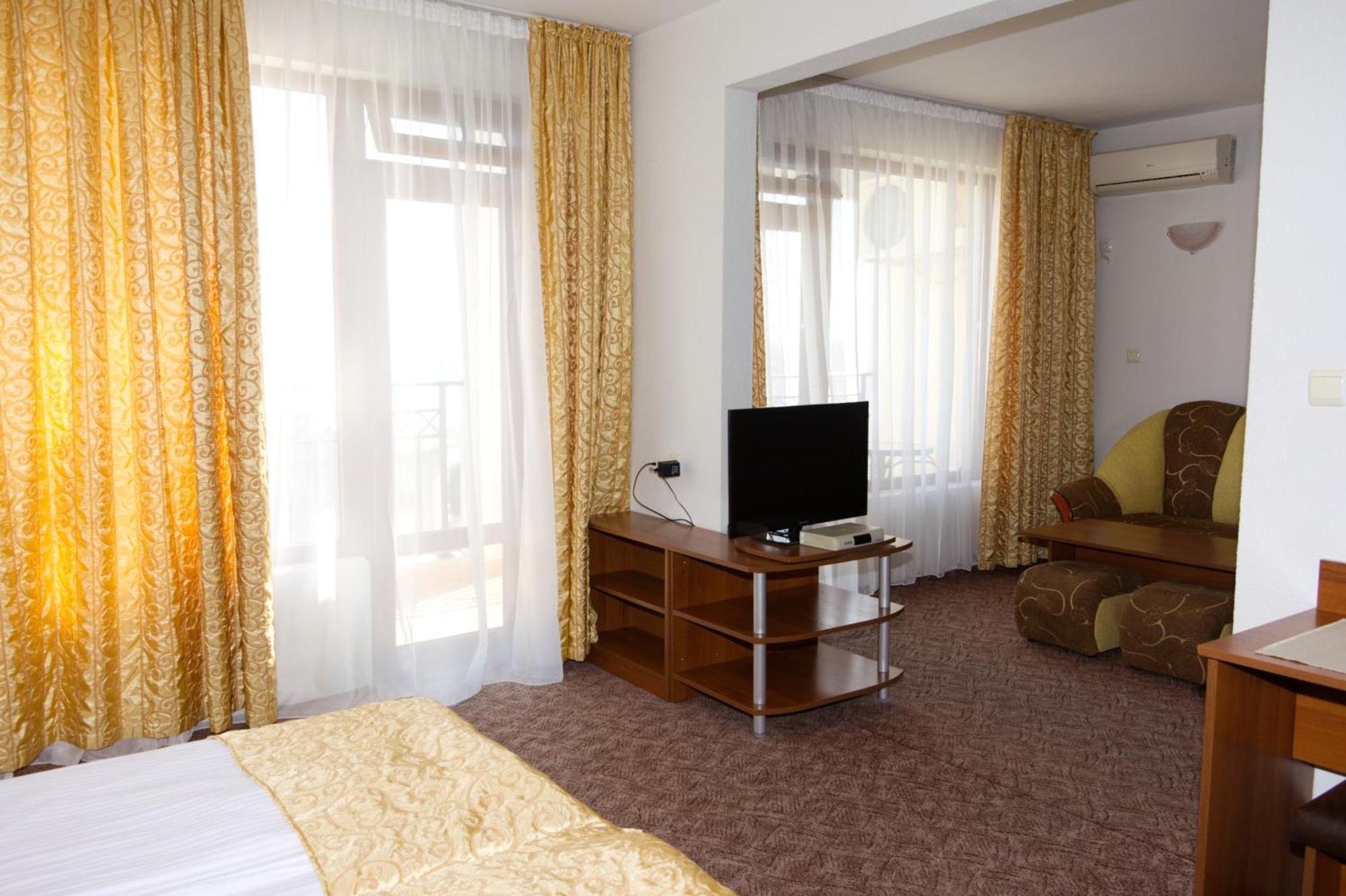Hotel Genada Свети-Влас Экстерьер фото