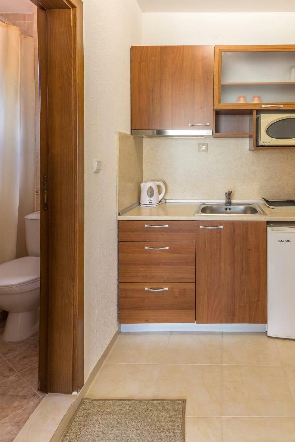 Hotel Genada Свети-Влас Экстерьер фото