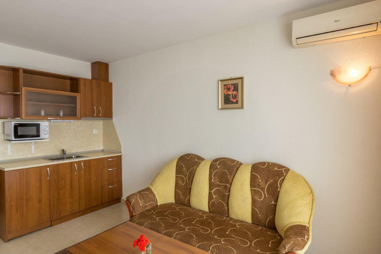 Hotel Genada Свети-Влас Экстерьер фото
